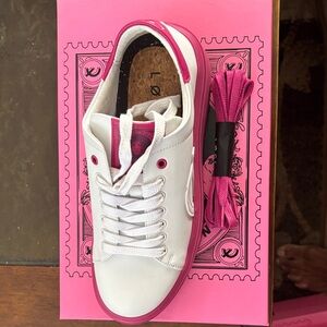 Stylish White and Pink Women's Sneakers